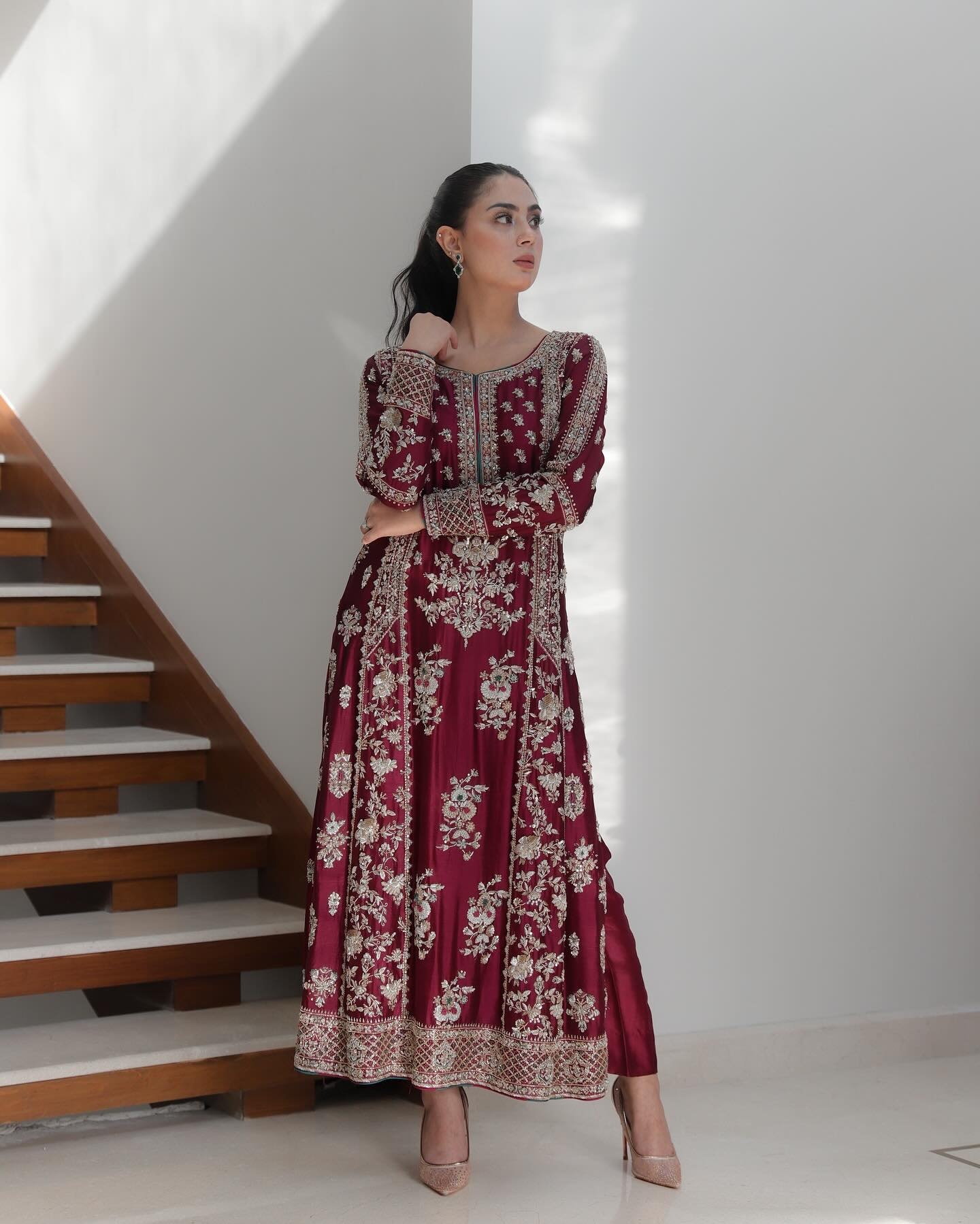 Mah-e-Gul - Waqar Asghar pakistani fashion outfit in maroon, silver…